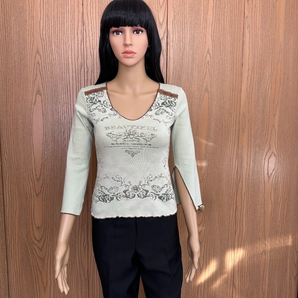 Women Long sleeved top in green, bohemian style - embellished, printed in GUC